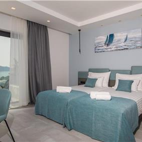 Luxury 5-Bedroom Villa with Sea-Views and Infinity Pool near Dubrovnik – Sleeps 10